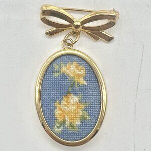 Needlepoint Floral Dangle Brooch Gold Tone Bow Top Petit Point Blue